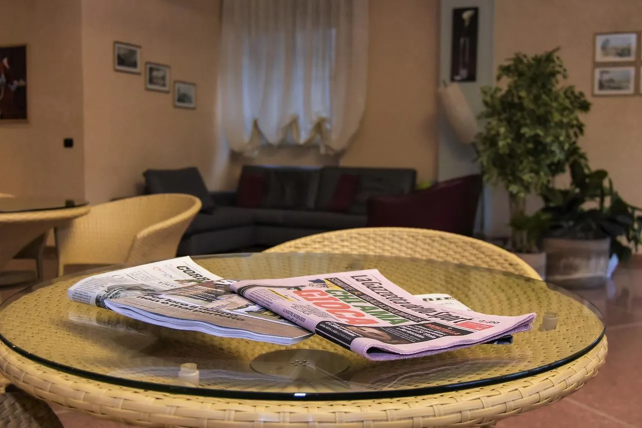 Albergo Munsci' Rovello Porro 3*,  Itália